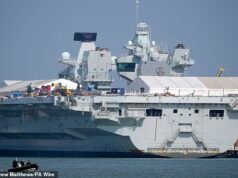 La Royal Navy potrebbe inviare una portaerei per unirsi alle commemorazioni del Giorno dell’Indipendenza degli Stati Uniti a New York, nonostante gli insulti di Trump e l’occasione di celebrare la sconfitta britannica