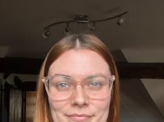 Come porre fine alla maledizione dei peli del viso femminili. È causato dagli ormoni ed è difficile da eliminare. Ora c’è un trattamento pionieristico… e la malata Georgia dice: “È la cosa migliore che abbia mai fatto”