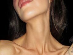 Brooklyn Beckham arruola la moglie Nicola Peltz per uno scatto audace su Instagram per promuovere “i biberon più carini e piccoli” della sua salsa piccante