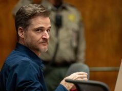 Un medico è stato giudicato colpevole di tentato omicidio colposo dopo aver tentato di spingere la moglie di un ingegnere nucleare giù dal dirupo alle Hawaii