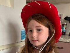 Bambina autistica, sette anni, trovata morta nello stagno di un campo da golf: “era scappata dalla tata attraverso un varco nel recinto del parco”, ha detto l’inchiesta