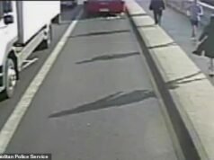 Quasi dieci anni fa, un jogger spinse una donna su un autobus in arrivo sul Putney Bridge. L’autista sterzò e mancò la sua testa per un soffio. Il sospettato, soprannominato “Putney Pusher”, non è mai stato catturato. Oggi vi sveliamo perché…