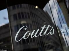 La banca del Re Coutts volta le spalle ai milionari: l’importo minimo necessario ai clienti per aprire un conto sale da 1 milione a 3 milioni di sterline