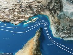 L’Iran minaccia di ATTACCARE navi da guerra statunitensi nello Stretto di Hormuz mentre i cacciatorpediniere americani attraversano il corso d’acqua per la prima volta dall’inizio del conflitto