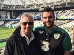 Declan, il figlio di Eamonn Holmes, condivide la dichiarazione dopo che la star televisiva ha avuto un ictus: “Stiamo facendo un passo alla volta”