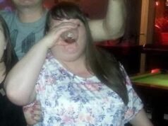 Come ho perso un chilo DOPO aver fermato i colpi di grasso: pensavo che fosse impossibile per qualcuno come me raggiungere la taglia 8. Ma questa è la dieta esatta, la dimensione della porzione e l’esercizio fisico che hanno rifinito, tonificato e trasformato la mia figura