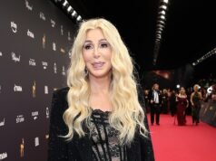 Cher, 79 anni, rimane “senza parole” quando “scopre di avere una nipote di 15 anni che conferma anni di voci di famiglia che suo figlio Elijah Allman aveva un figlio segreto”