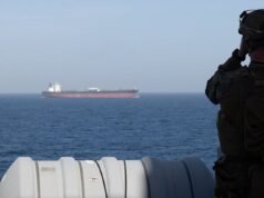 Iran e Stati Uniti sono “lontani” dall’accordo poiché le navi nello Stretto di Hormuz hanno avvertito che saranno prese di mira se tentano di attraversarlo: aggiornamenti in tempo reale