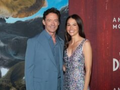 Hugh Jackman e Sutton Foster sembrano innamorati mentre si rilassano alla première di Sheep Detectives