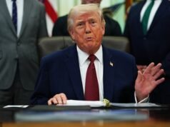 La scioccante ritirata nucleare di Trump dall’Iran dopo aver urlato ai massimi generali durante un crollo durato ore