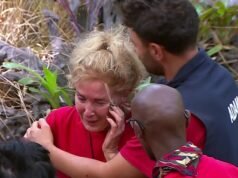 Beverley Callard in lacrime Callard è costretto a lasciare I’m A Celebrity per problemi di salute
