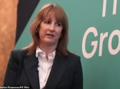 L’inflazione nel Regno Unito sale al 3,3% mentre il conflitto in Medio Oriente fa salire i prezzi del carburante