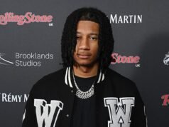 Furia mentre il “rapper trapano più odiato” della Gran Bretagna sostiene la coppia che ha ucciso a colpi di arma da fuoco un’innocente madre di due figli, 44 anni, fuori dalla chiesa