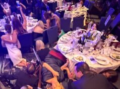 Nascosti sotto il tavolo temevamo che arrivassero altri colpi. NICK ALLEN racconta del panico nella sala da ballo mentre un “uomo armato” lanciava un attacco frenetico al Washington Hilton