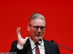 Il Labour è sulla buona strada per perdere TRE QUARTI dei suoi seggi nelle elezioni locali della prossima settimana, mentre gli elettori delusi si rivolgono a Riform e ai Verdi