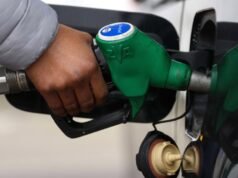 I prestiti per le auto elettriche aumentano del 90% in un mese a causa della crisi del carburante