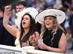 2026 Grand National LIVE: ultime notizie, corridori e aggiornamenti dalla corsa a ostacoli più famosa del mondo mentre I Am Maximus cerca di riconquistare la sua corona dopo aver fallito l’anno scorso