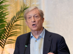 Esclusivo – Fmr Dem Strategist: i democratici “poco seri” come Tom Steyer non sono seri nel vincere la corsa agli armamenti dell’intelligenza artificiale contro la Cina