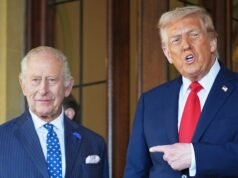 Re Carlo affronta un’altra sfida prima della visita per incontrare Trump