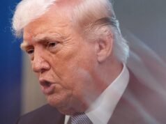 Trump chiede la riapertura di Hormuz mentre i colloqui di pace tra Stati Uniti e Iran si avvicinano