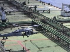 Aggiornamenti in tempo reale sulla guerra USA-Iran: Trump ordina alla marina di “sparare e uccidere” i posamine nello Stretto di Hormuz; Le forze americane salgono a bordo di una petroliera; Colloqui tra Libano e Israele alla Casa Bianca