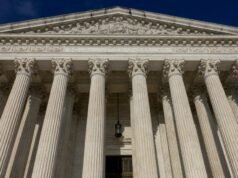 Gli Stati Uniti lanciano un sistema di rimborso tariffario mentre migliaia di importatori si mettono in fila