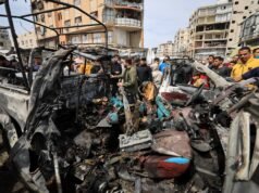 Gli attacchi israeliani uccidono 11 persone, tra cui due bambini, nel giorno degli attacchi a Gaza