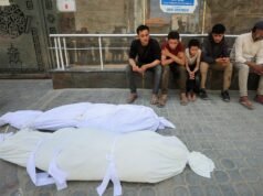 Gli attacchi israeliani ne uccidono diversi in due giorni a Gaza nonostante il “cessate il fuoco”