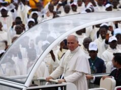 Papa Leone dice all’Angola durante la grande messa di “costruire speranza”