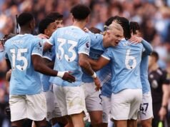Il Manchester City batte l’Arsenal 2-1 e riduce la corsa alla Premier League a tre punti