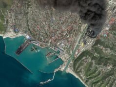 Le esportazioni di petrolio russo crollano mentre l’Ucraina martella porti e raffinerie