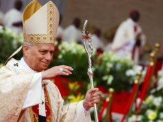 Il Papa denuncia che migranti e rifugiati vengono trattati “peggio degli animali domestici”