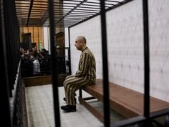 La Siria processa a Damasco il primo funzionario dell’era Assad