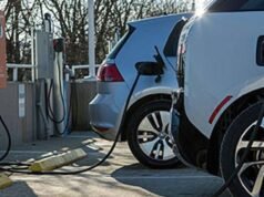I prezzi delle auto elettriche stanno diventando più economici