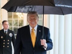 Trump dice che non gli importa se l’Iran torna ai colloqui – giura di non possedere armi nucleari