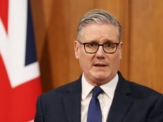 Starmer afferma che il Regno Unito cercherà legami più stretti con l’UE in mezzo alle critiche di Trump sulla risposta dell’Iran