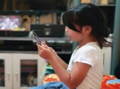 Meta chiede una proroga del tempo a Komdigi per discutere del tonno PP