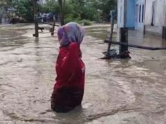 Le inondazioni sommergono 30 case a Donggala, Sulawesi centrali, i residenti chiedono di stare allertati