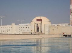 Attacco israelo-statunitense colpisce una centrale nucleare iraniana: un morto