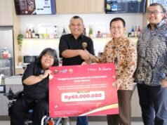 Per commemorare il suo 65° anniversario, la Bank Jakarta fornisce assistenza per l’empowerment delle persone con disabilità