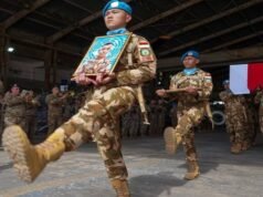 L’UNIFIL rende gli ultimi omaggi al soldato del TNI Praka Rico Pramudia caduto in Libano
