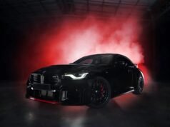 Questa vettura sportiva è in produzione limitata, quindi affrettati, Sultano!