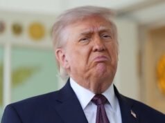 Il blocco dello Stretto di Hormuz voluto da Trump sembra finora funzionare