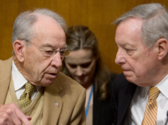 La coalizione bipartisan sollecita il Congresso ad avanzare un disegno di legge antitrust che stimoli le piccole imprese sulle grandi piattaforme tecnologiche