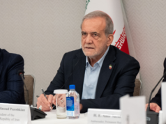 L’Iran afferma che l’apertura dello Stretto di Hormuz è impossibile e dichiara di respingere i colloqui