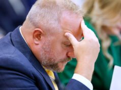 I repubblicani alla Camera sostengono che il Congresso dovrebbe rinunciare alla guerra di Trump