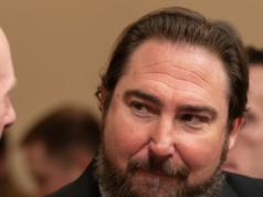 Il disegno di legge repubblicano della Camera sospenderebbe i visti H-1B e apporterebbe modifiche drammatiche al programma