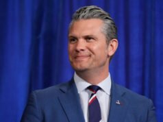 Hegseth si è divertito con l’acrobazia in elicottero dell’esercito a casa di Kid Rock