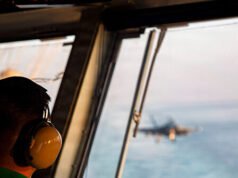 Il CENTCOM conferma che la Marina americana blocchi le navi in entrata e in uscita dai porti iraniani