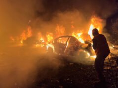 I repubblicani pubblicizzano la “straordinaria” guerra con l’Iran, nonostante la morte delle truppe e il caos globale